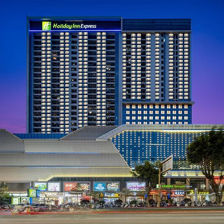 Holiday Inn Express Jiangmen Jianghai By Ihg Экстерьер фото