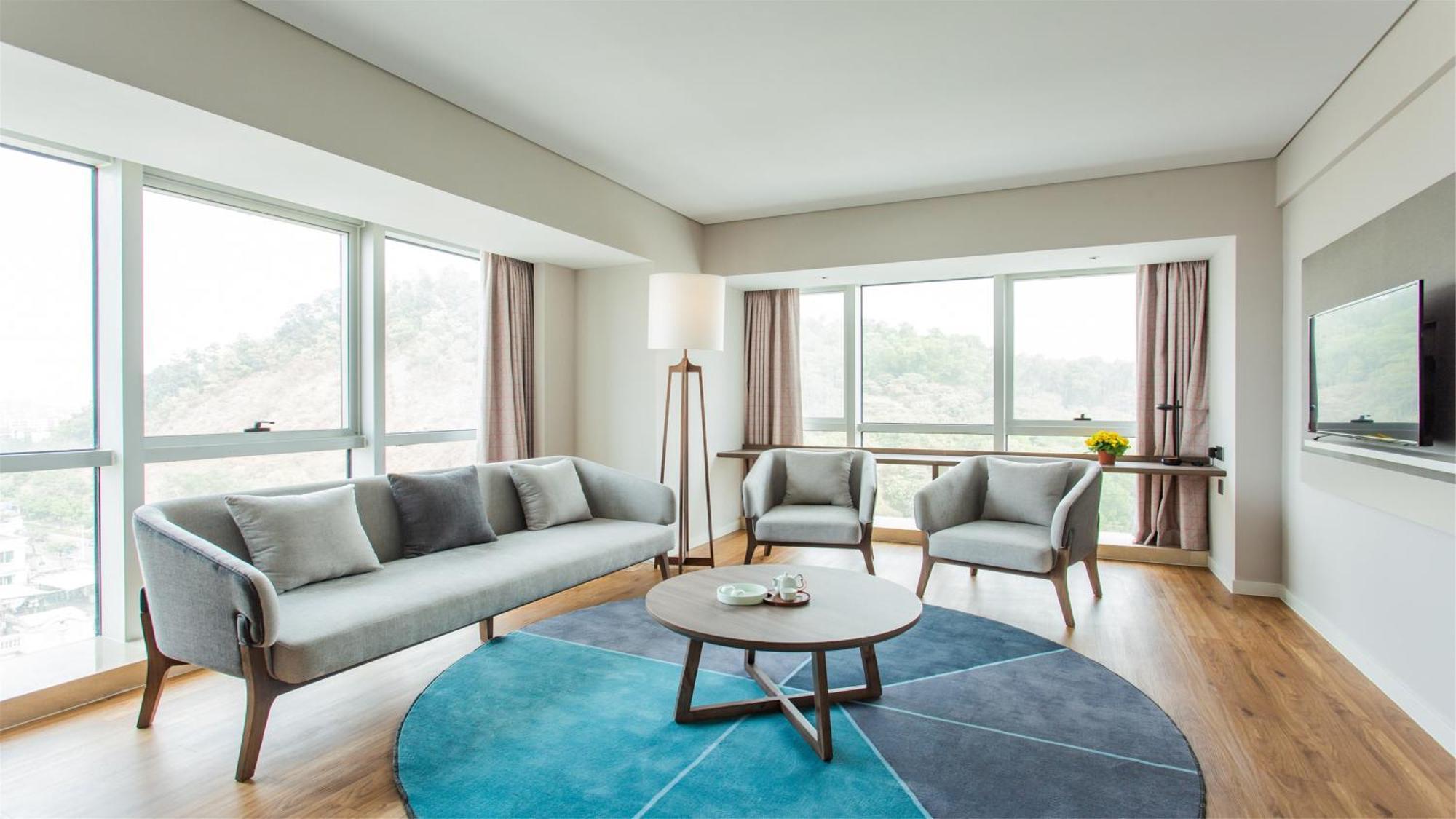 Holiday Inn Express Jiangmen Jianghai By Ihg Экстерьер фото