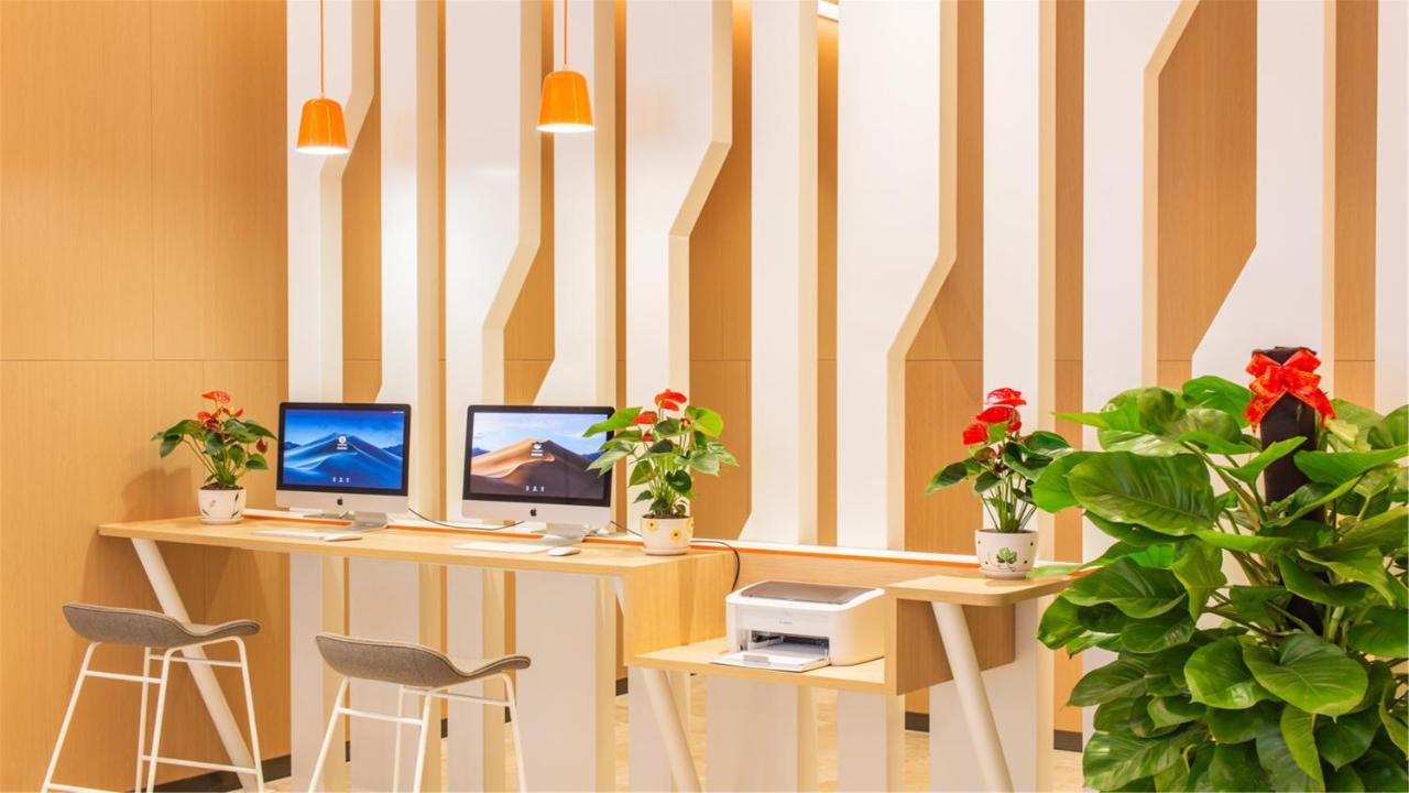 Holiday Inn Express Jiangmen Jianghai By Ihg Экстерьер фото